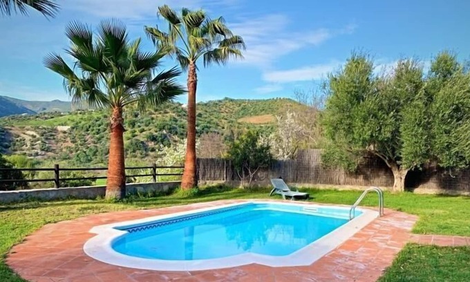 Zahara de la Sierra House | Holiday house Zahara de la Sierra for 1 - 3 persons with 1 bedroom - Holiday home