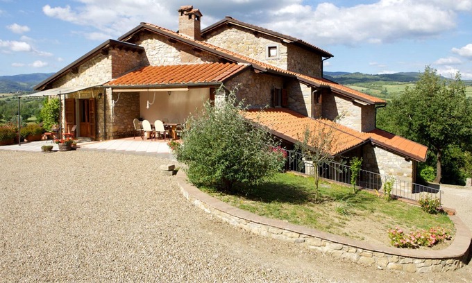 Borgo alla Collina House | Holiday house Castel San Niccolo' for 1 - 10 persons with 4 bedrooms - Holiday home