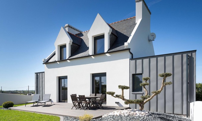Goulven House | Holiday house Goulven for 1 - 6 persons with 3 bedrooms - Luxury holiday home