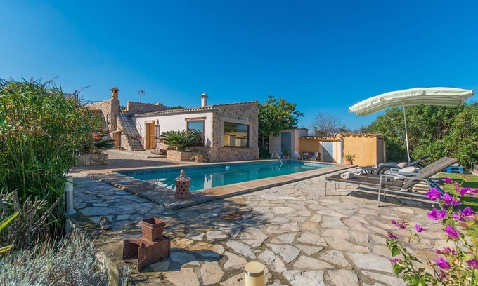 Inca House | Holiday House in Mallorca with Pool & Near Inca
