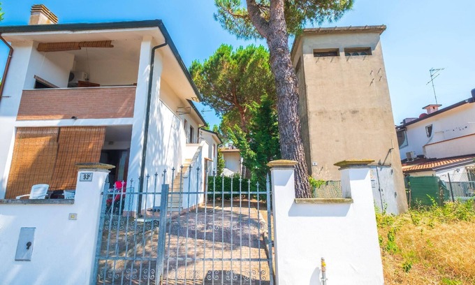 Lido di Volano House | Holiday house Lido di Volano for 1 - 4 persons with 1 bedroom - Row house