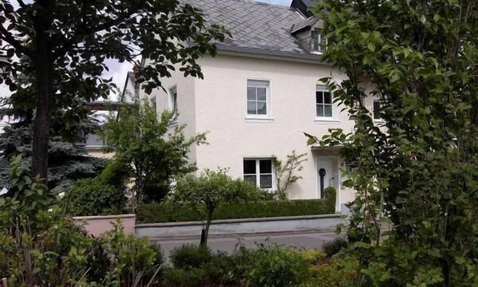 Trittenheim House | Holiday house Trittenheim for 1 - 7 persons with 3 bedrooms - Holiday home
