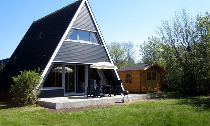 Damp House | Holiday house with modern and new equipment, for families, near the beach, WiFi