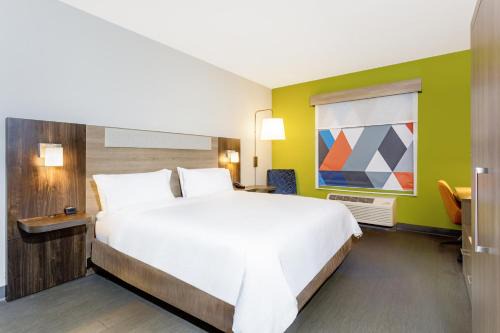 North Beach Hotel | Holiday Inn Express & Suites Jacksonville - Atlantic Beach by IHG