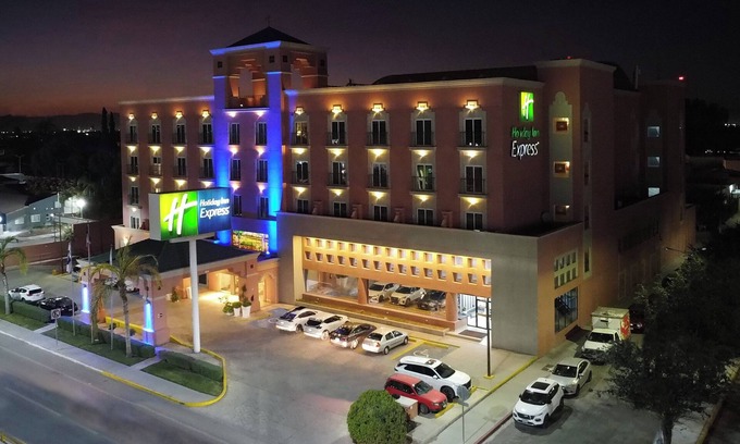 Torreon Hotel | Holiday Inn Express Torreon by IHG