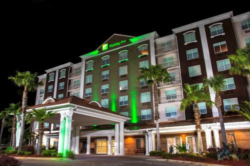 Lake City Hotel | Holiday Inn & Suites Lake City by IHG