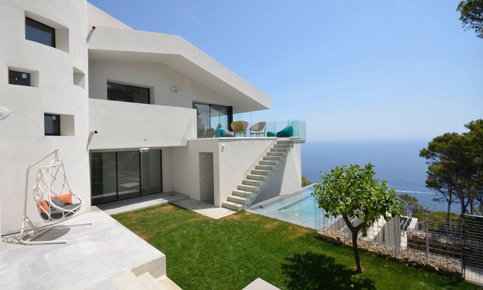Aiguablava House | Holiday rental villa with swimming pool in Begur, Sa Tuna