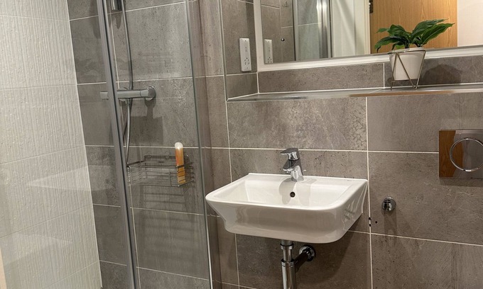 The Westside Apartment | Home in City Centre-Free Parking & Balcony View
