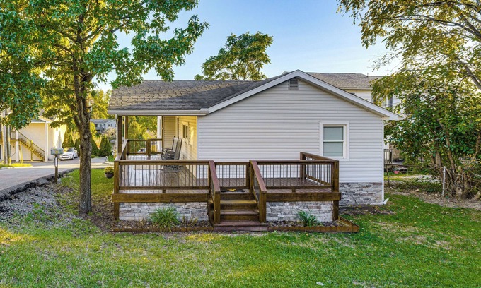 Morgantown House | Home in Morgantown ~ 1 Mi to WVU