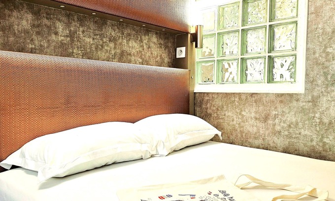 Quartier des Invalides Apartment | Home in Paris Beautiful & Elegant Paris Center