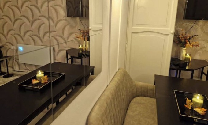 Oulton Broad Ski Chalet | Home on the Broads - Just Renovated.