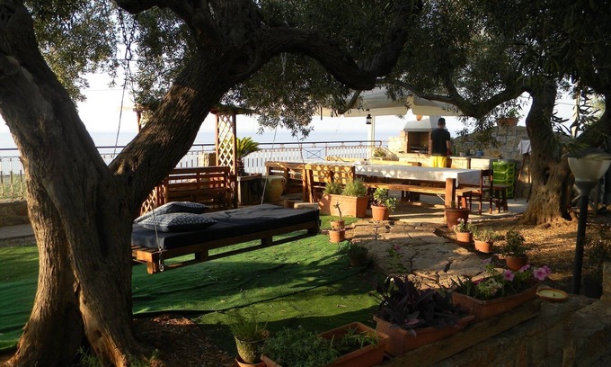 Trabia House | HOME SWEET HOME House in the countryside with sea view