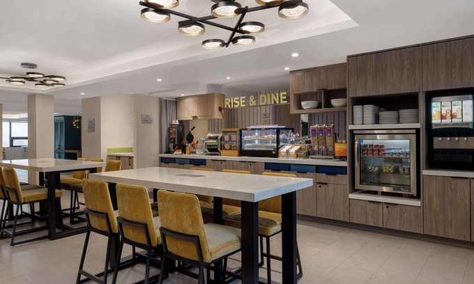 Kingston Hotel | Home2 Suites by Hilton Kingston