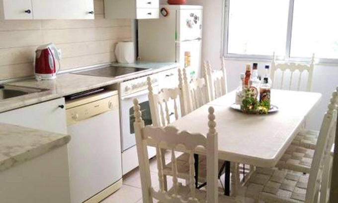 Burgos House | Homerez - Big house for 10 ppl. with terrace at Burgos