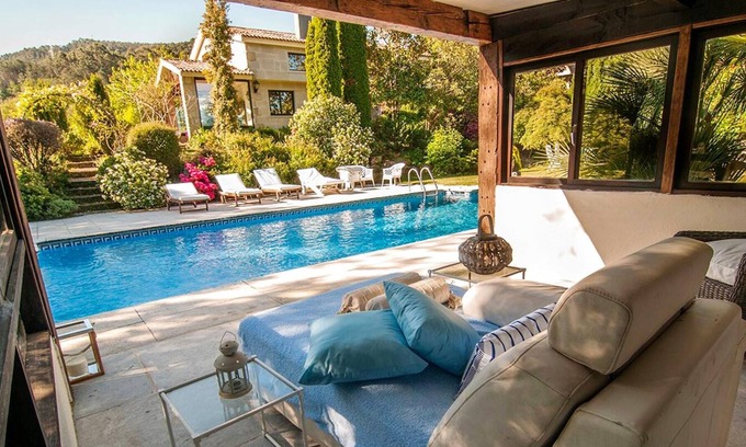 Gondomar Villa | Homerez - Big villa 5 km away from the beach for 15 ppl. with swimming-pool