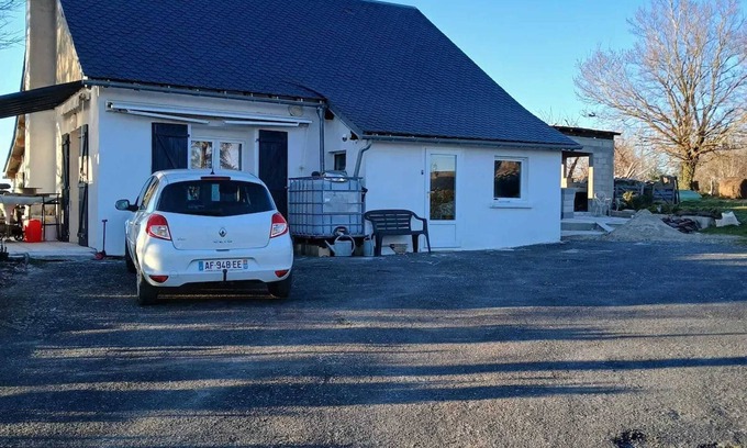 Comps-la-Grand-Ville House | Homerez - House in Comps-la-Grand-Ville