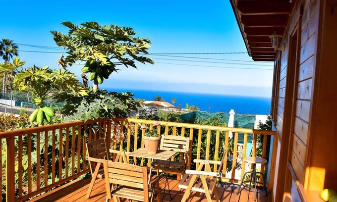 La Mancha House | Homerez - House 2 km away from the beach for 4 ppl. at Icod de los Vinos