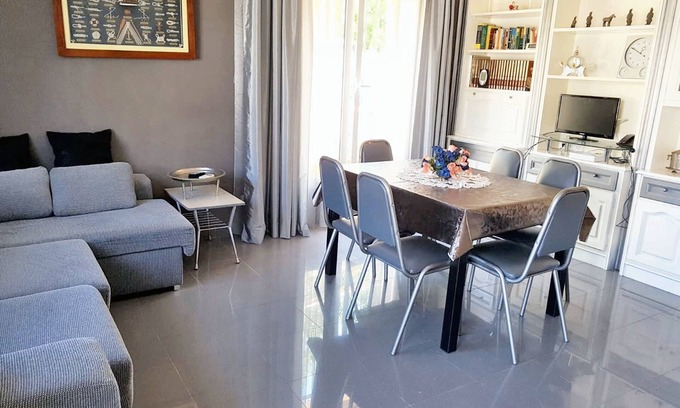 Comarruga House | Homerez - House in Coma-ruga with Sea View