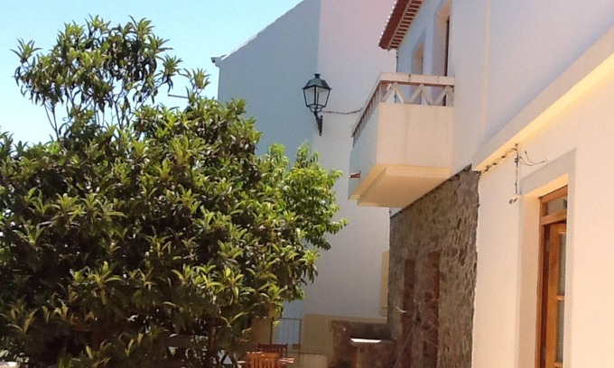 Aljezur House | Homerez - Nice house with garden and terrace & Wifi