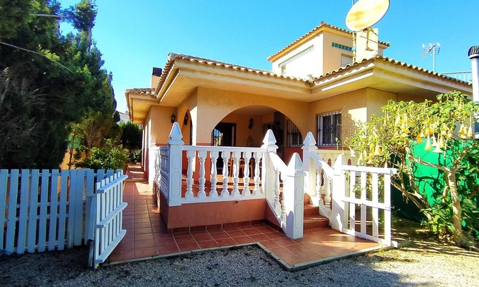 Cala Reona House | Homerez - Spacious house for 8 ppl. at Cabo de Palos
