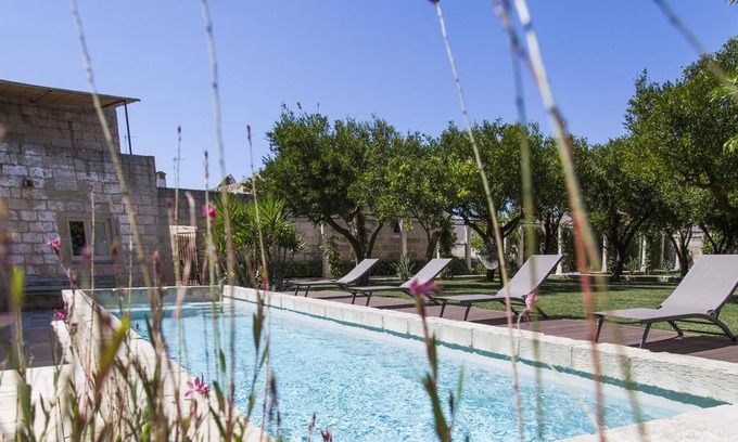 Giuggianello Villa | Homerez - Spacious villa 10 km away from the beach for 8 ppl. with swimming-pool