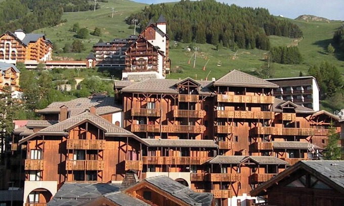Les Deux Alpes Apartment | Homerez - Studio Mountain View - Les Deux Alpes