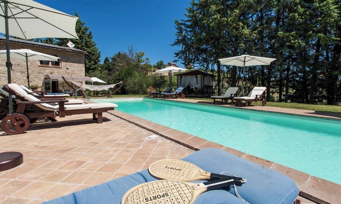 Ramazzano Villa | Homerez - Villa in Ramazzano, Perugia