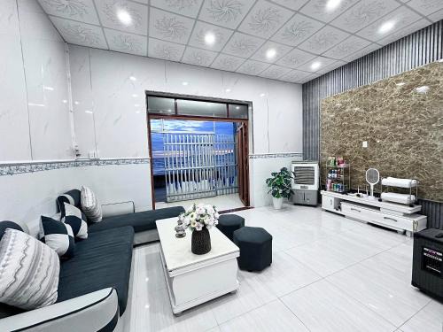 Long Hai Apartment | Homestay Nằm Tại Bãi Biển - Bao Trọn Căn Nhà Là Biển - View Trực Diện Biển - Homestay Ăn Gì Cũng Được