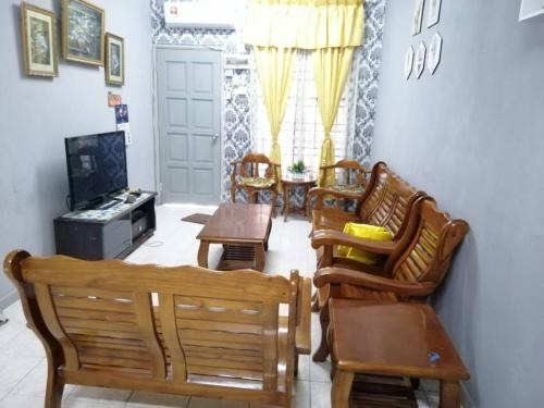 Ulu Kinta House | HOMESTAY PERPADUAN, TAMAN BERCHAM RAYA ULU KINTA IPOH PERAK
