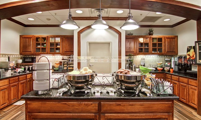 Central Oklahoma City Hotel | Homewood Suites by Hilton Oklahoma City-West