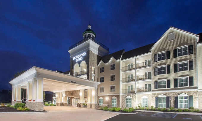 Saratoga Springs Hotel | Homewood Suites by Hilton Saratoga Springs