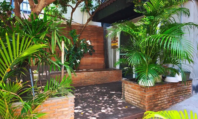 Ploenchit Hotel | homey stay and cafe by hematoa