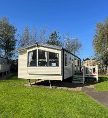 Prestonpans Apartment | Hoopers Hideaway Caravan Rental Setonsands