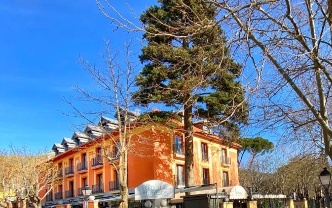 San Lorenzo de El Escorial Hotel | Hospedium Hotel Los Lanceros