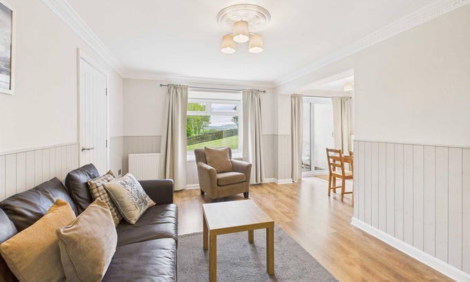 Stanley Apartment | Host Stay The Fairways