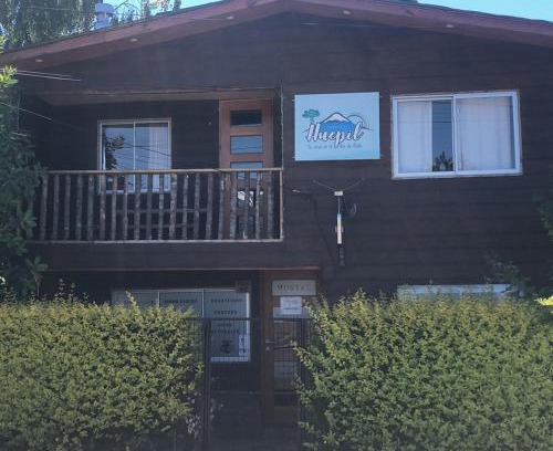 Pucon House | Hostal Huepil