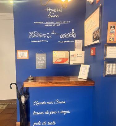Arenys de Mar House | Hostal La Lluna