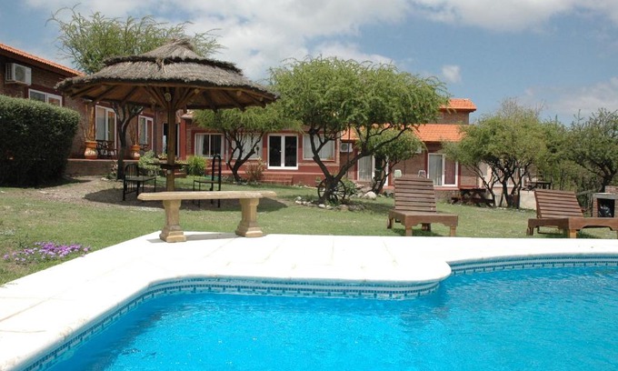 Capilla del Monte Hotel | Hosteria Amaneseres