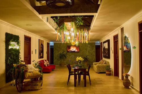 Sevilla Hotel | Hotel balcones de mi pueblo Sevilla