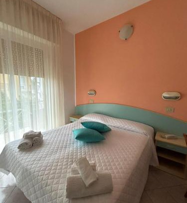 Marebello Hotel | Hotel De La Ville