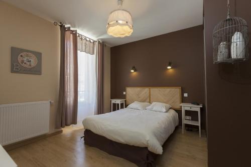 Le Bourg-d'Oisans Hotel | Hotel Des Alpes
