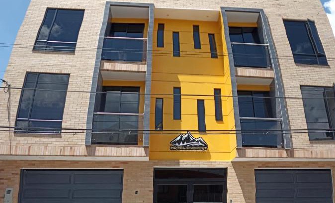 Chia Bed & Breakfast | Hotel Everest Chia Oficial