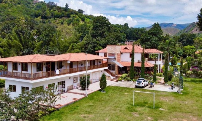 Piedecuesta Hotel | Hotel Finca Villa Nathaly
