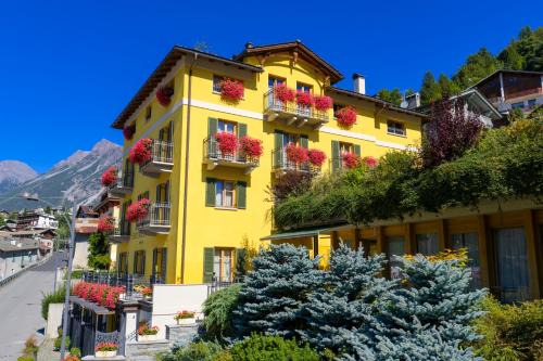Bormio Hotel | Hotel Meublè Sertorelli Reit