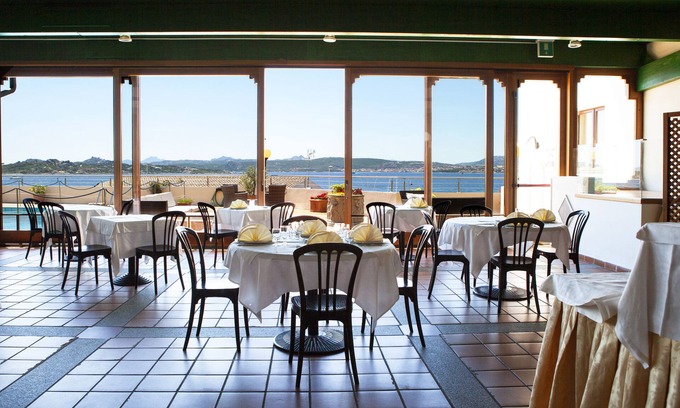 La Maddalena Hotel | Hotel Miralonga