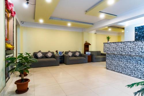 Siliguri Hotel | HOTEL NILADRII GALAXY