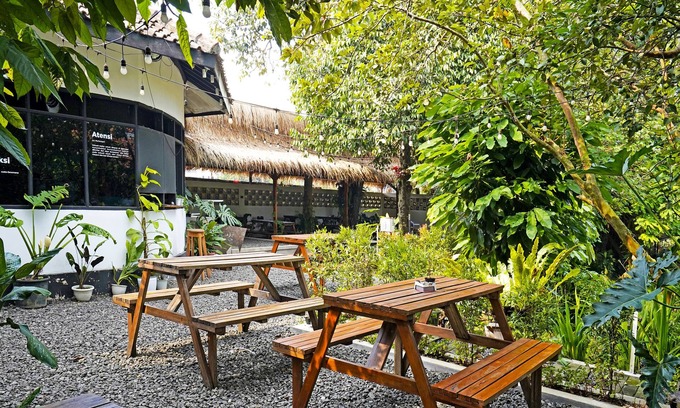 Dago Hotel | Hotel O Garden Hostel