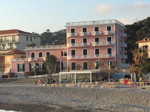 Bordighera Hotel | Hotel Piccolo Lido
