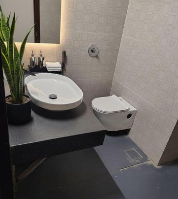 Hubli Hotel | Hotel Pixel House