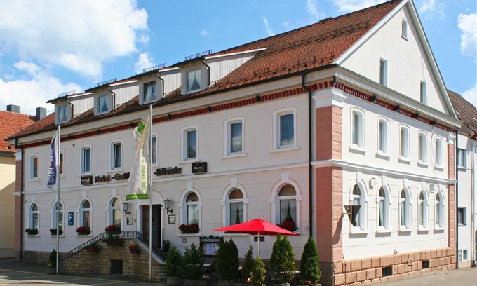 Trochtelfingen House | Hotel Rössle